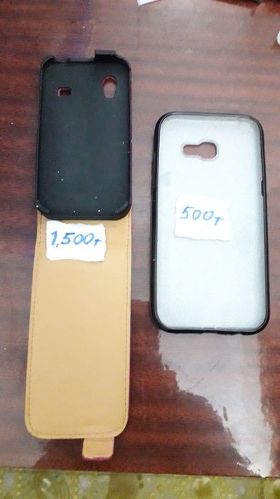 Самсунг телефон 8000т.Шнурлар