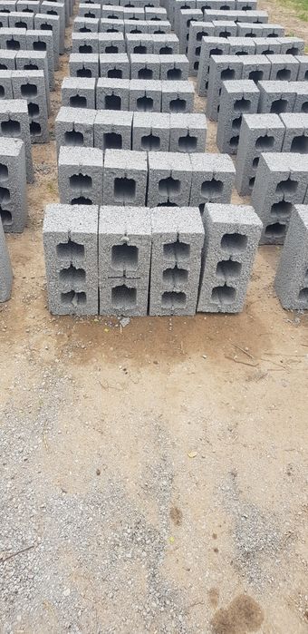 Шлакоблок Стройтельный прессовыный