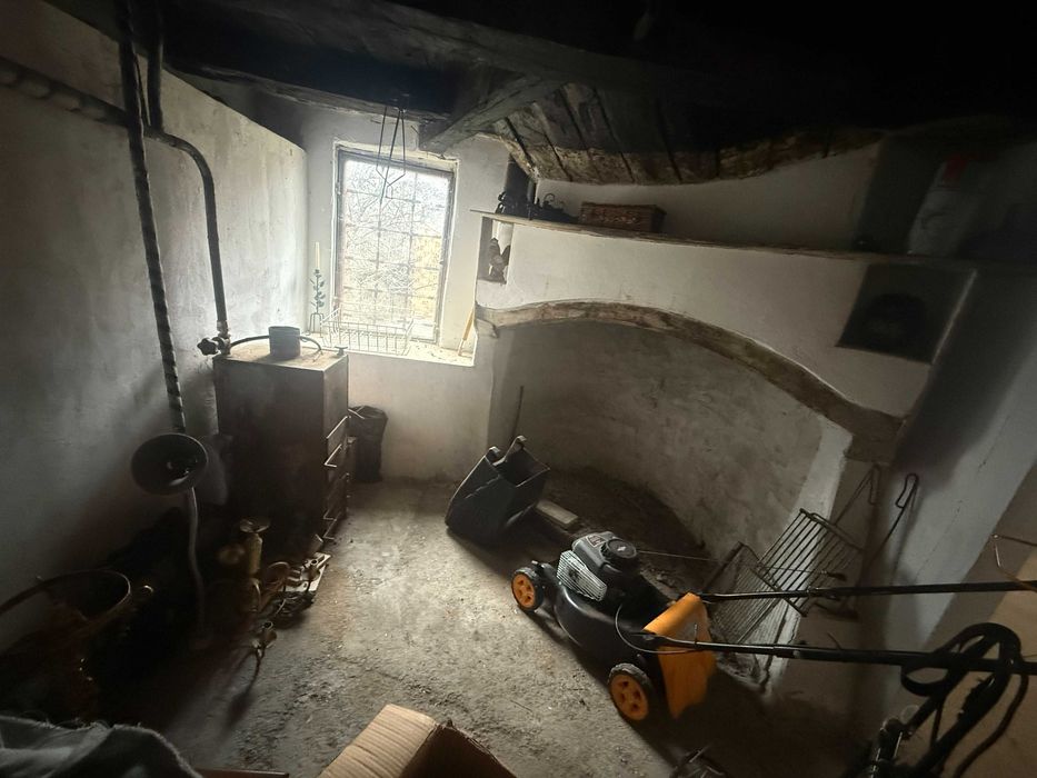 Продава къща на  на 10 км от гр. Габрово