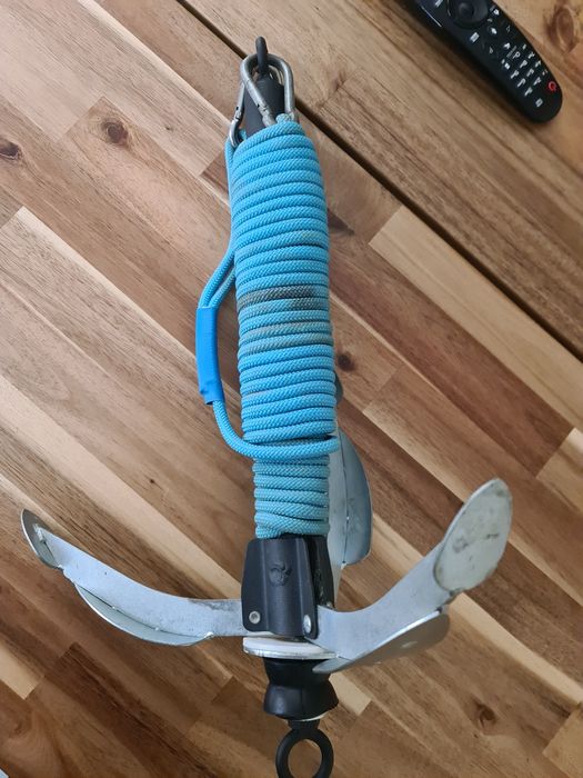 Продам Якорь для лодки