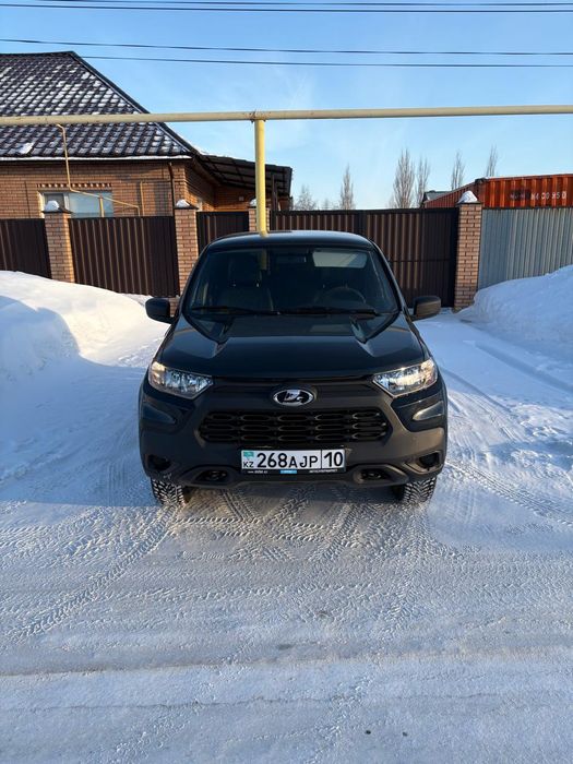 Продам  Нива тревал