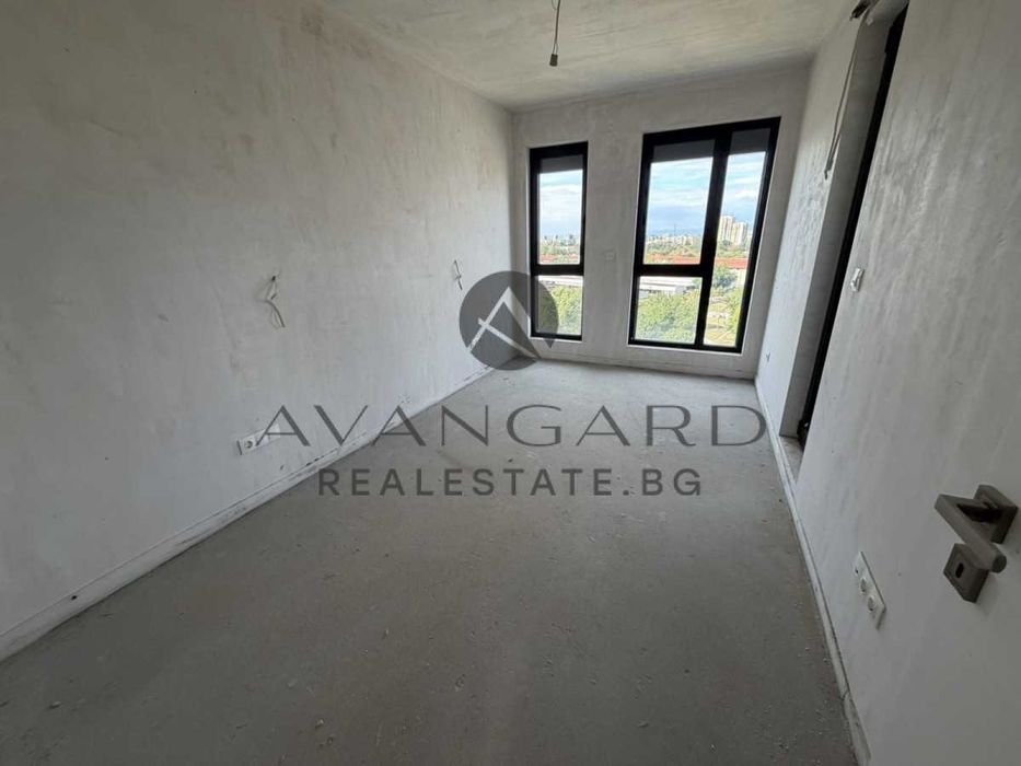 Продава се Тристаен апартамент в Пловдив, Център - 112 кв.м за 1875 €/кв.м - Снимка #5