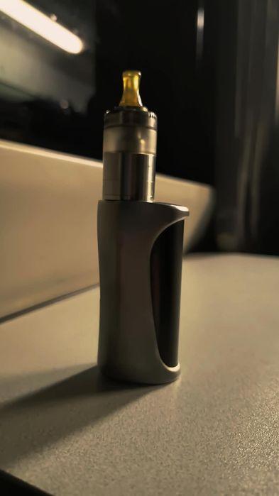 Vând mod dicodes stratum v7m limited edition și atomizor puppy animodz