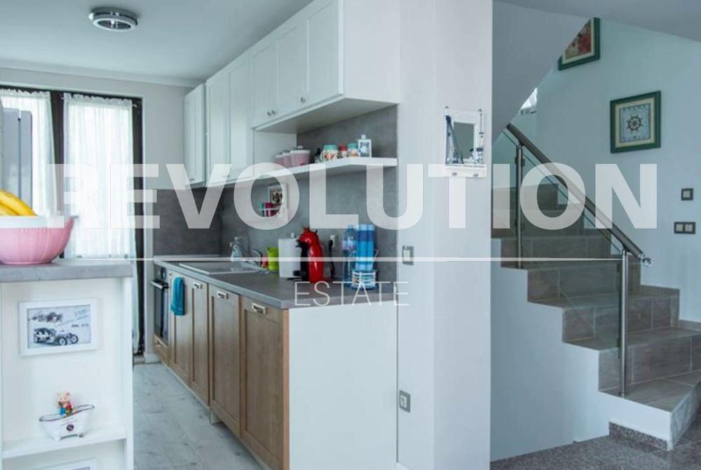 Мезонет  в гр.Варна, м-т Ален мак!