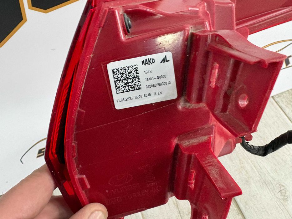 Stop stanga Hyundai I20 3 dupa 2020 cod 92401-Q0000 original