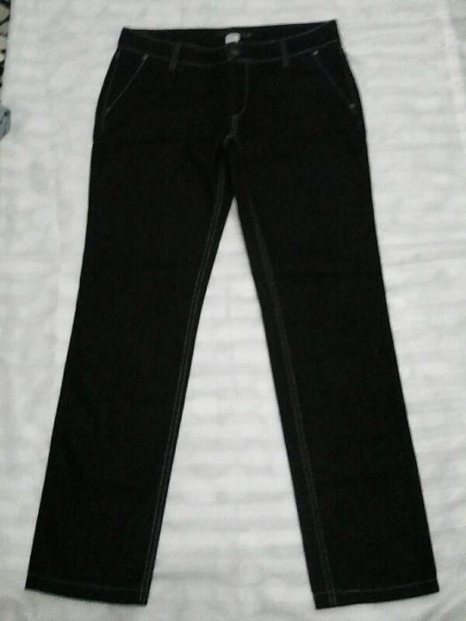 Джинсы новые