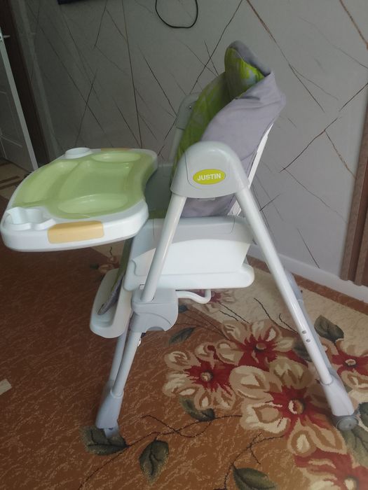 Детское кресло и ходунки