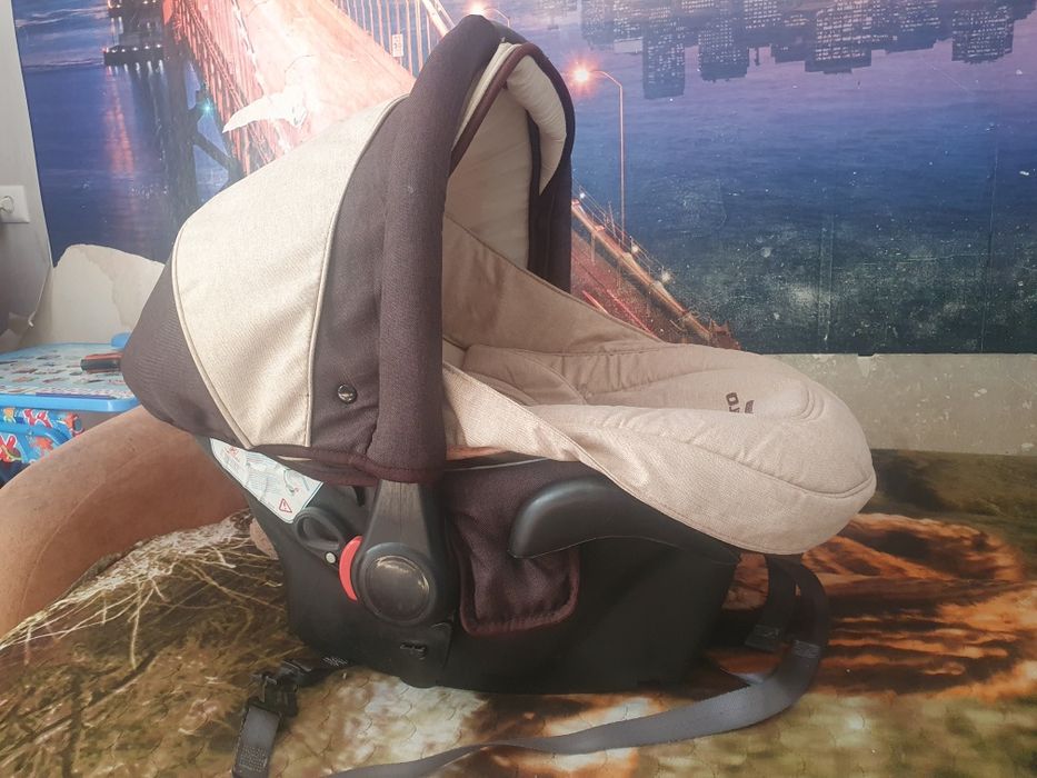 Детская автолюлька-переноска