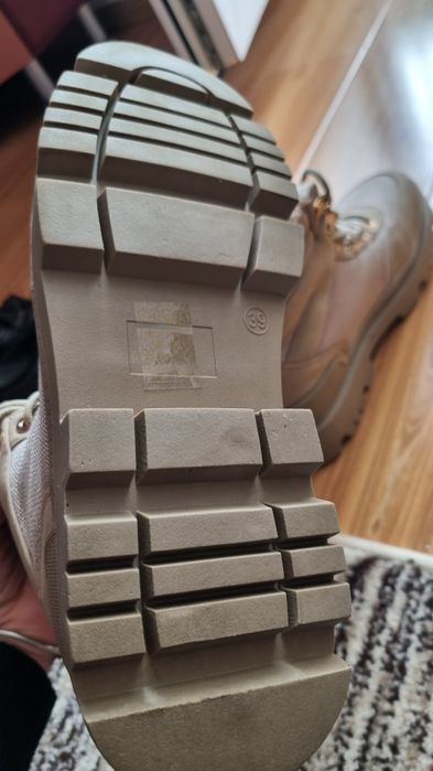 Ghete îmblănite Sinsay