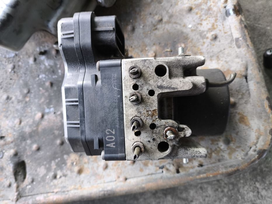 Abs/Aбс модул за Mitsubishi l200