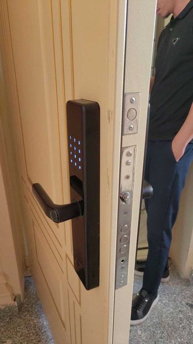 Aqlli qulf, kod va face id zamok, kameralik zamok, istalgan eshik uchu