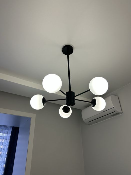 Люстра в идеальном состоянии