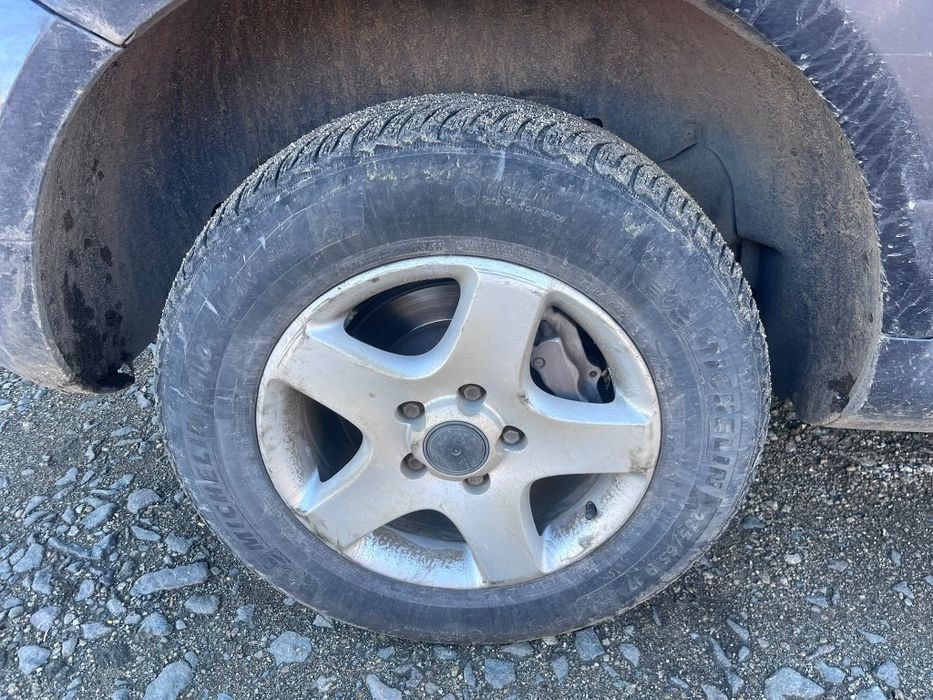 Джанти+зимни гуми 235/65/17 Touareg