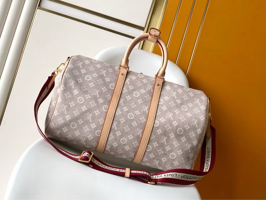 Чанта Chanel , LV, Dior