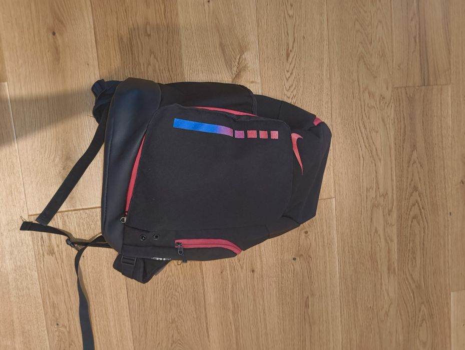 Ghiozdan/e Nike elite