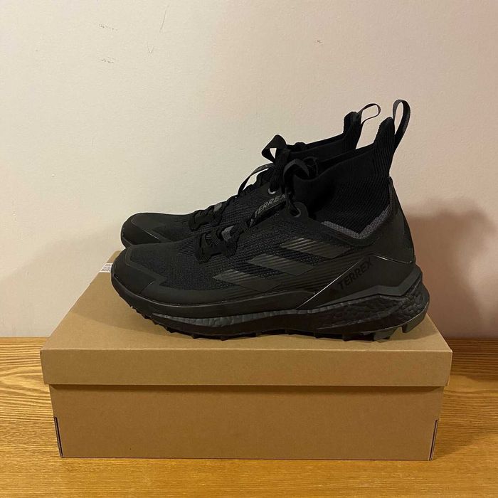 Оригинални Обувки ADIDAS TERREX  Hikker 2 BOOST  EU42.5