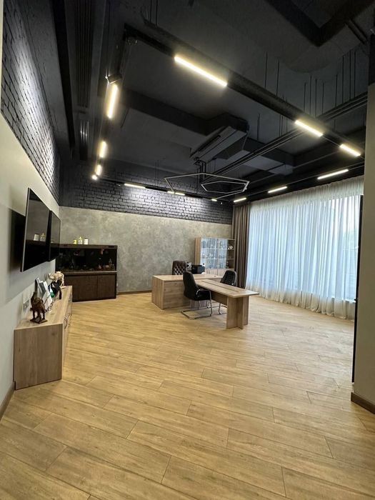 Аренда здание, Глинка, 1.500м2