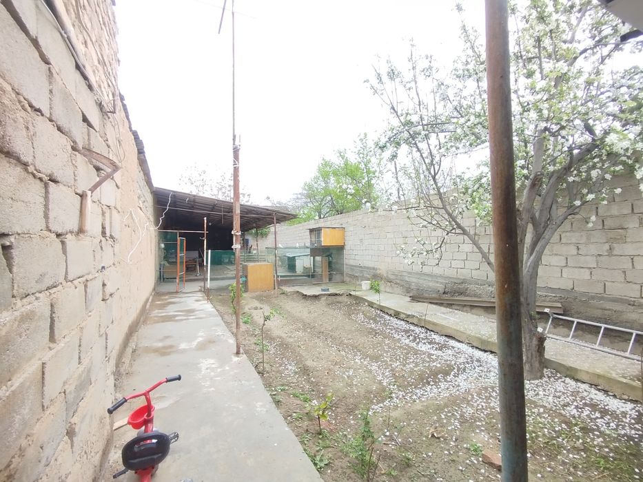 Ховли сотилади 4.5-5 сотик