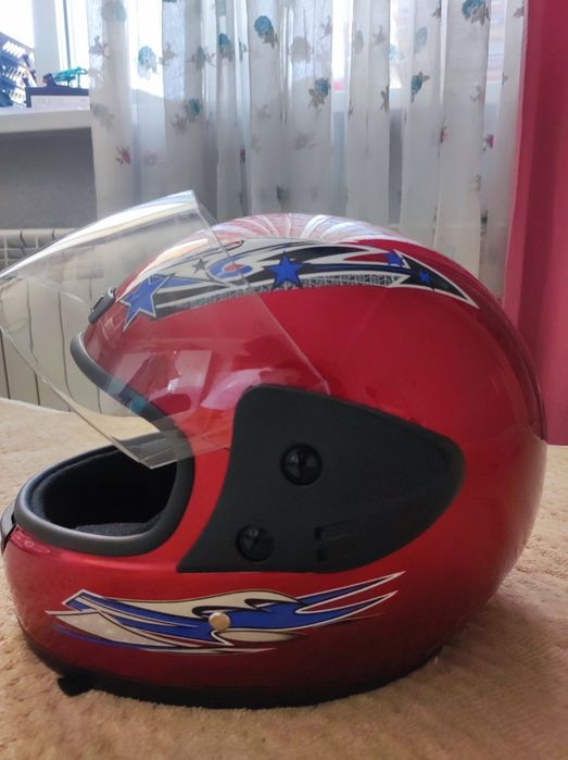 Продам шлем для мотоцикла
