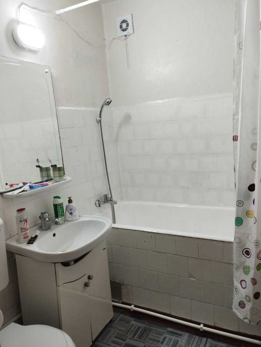Închiriez apartament 2 camere