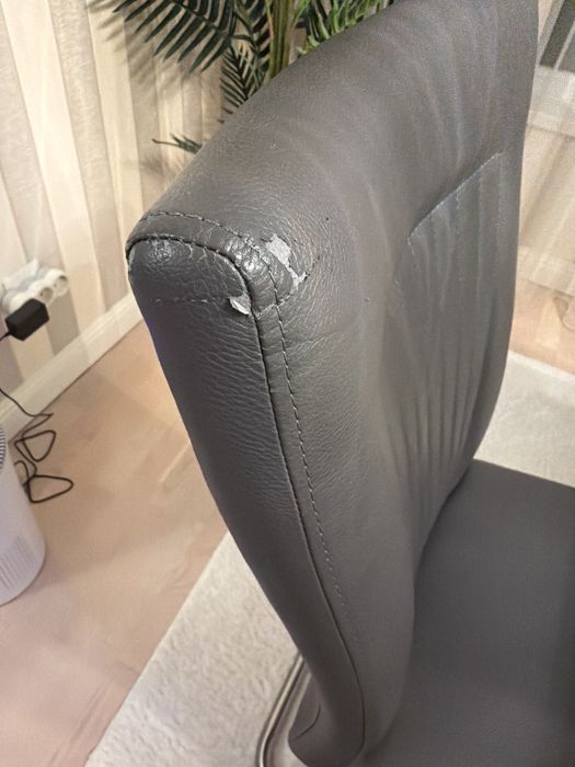 Трапезни столове