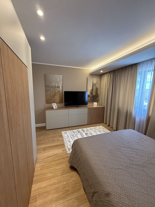 Propietar inchiriez apartament 3 camere