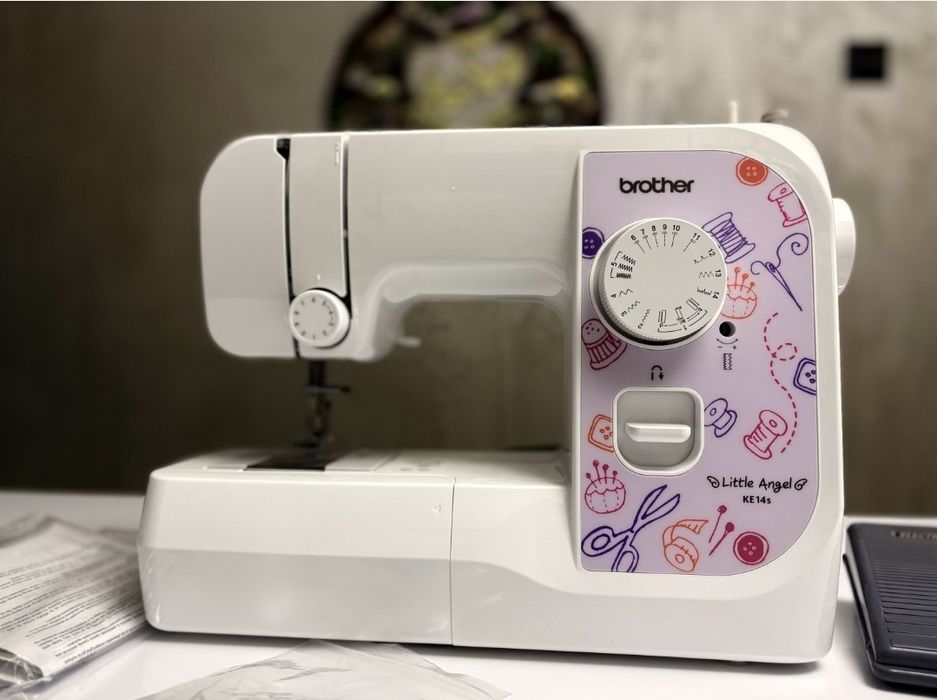 Masina de cusut Brother