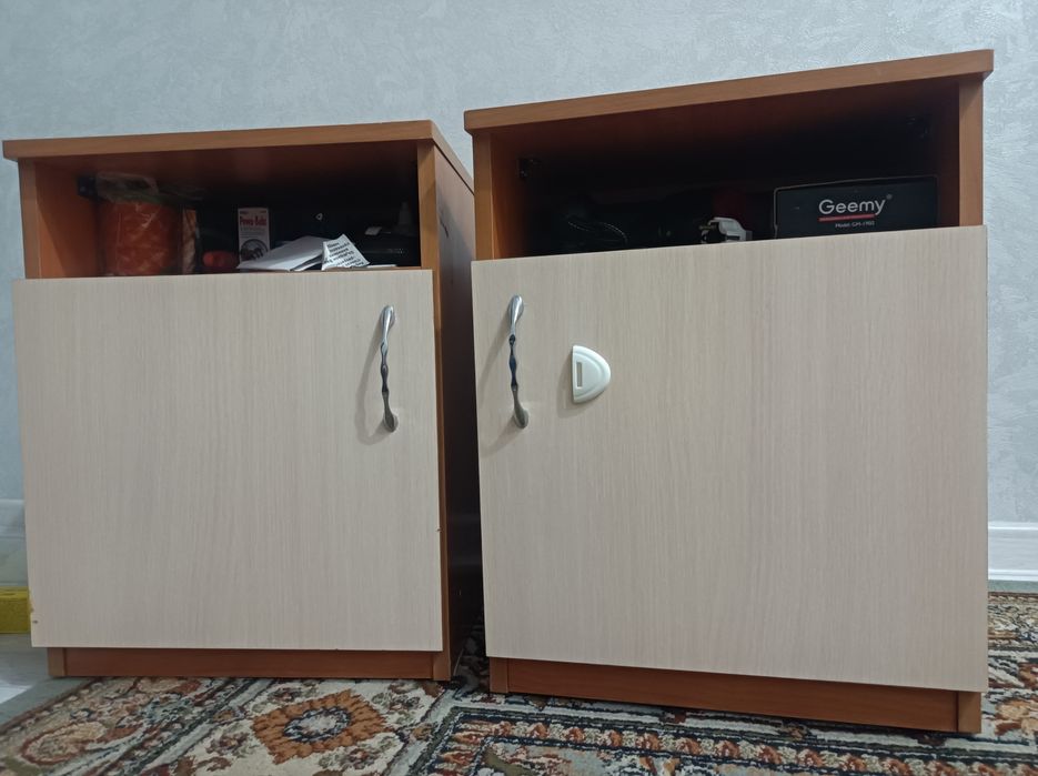Продам пикроватные тумбочки
