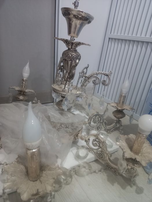 Продам люстру дорогую