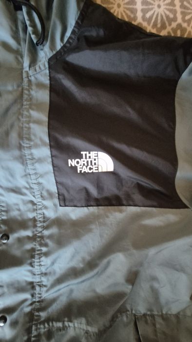 Ветровкa The North Face !!!Спешно!!!