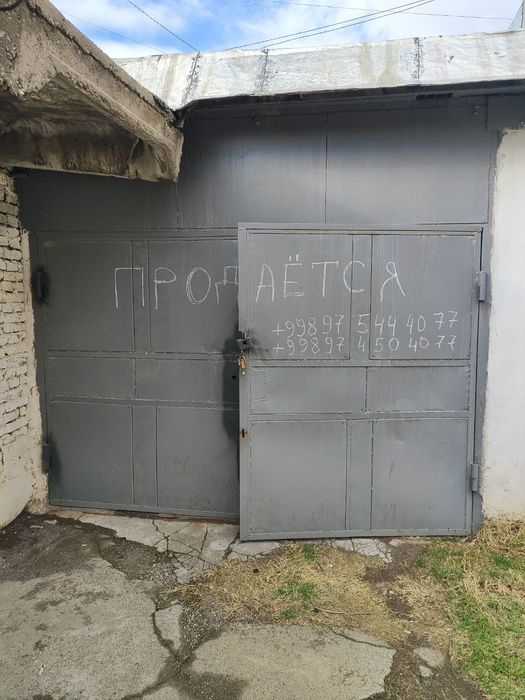 Garaj sotiladi 500 kada