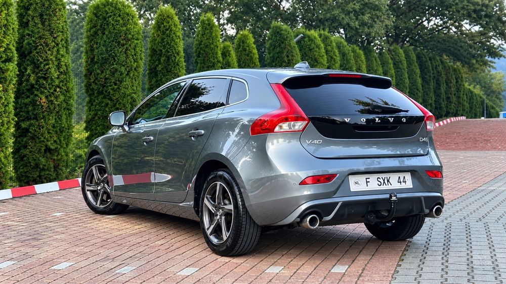 VOLVO V40 2015 — imagine 2