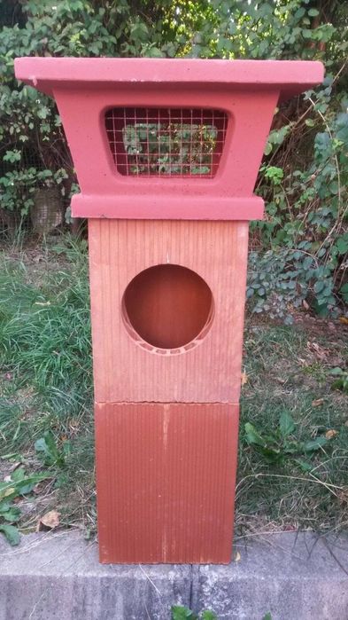 Acoperis horn cos fum