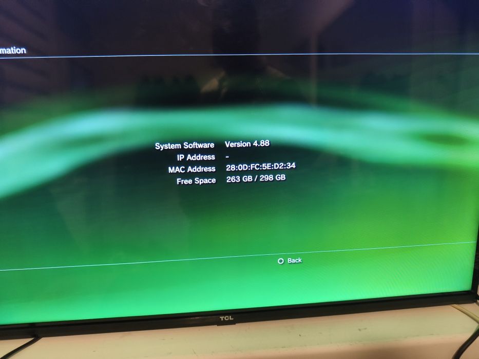 REDUCERE!! Sony PS3 PlayStation 3 cu joc FIFA și maneta originala
