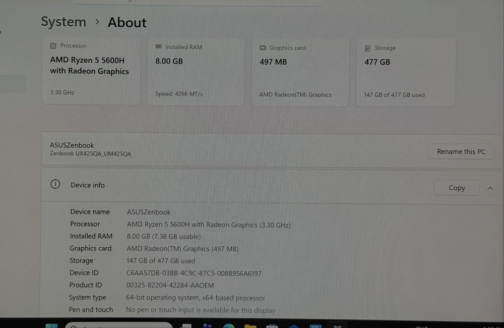 ASUS Zenbook UM425Q