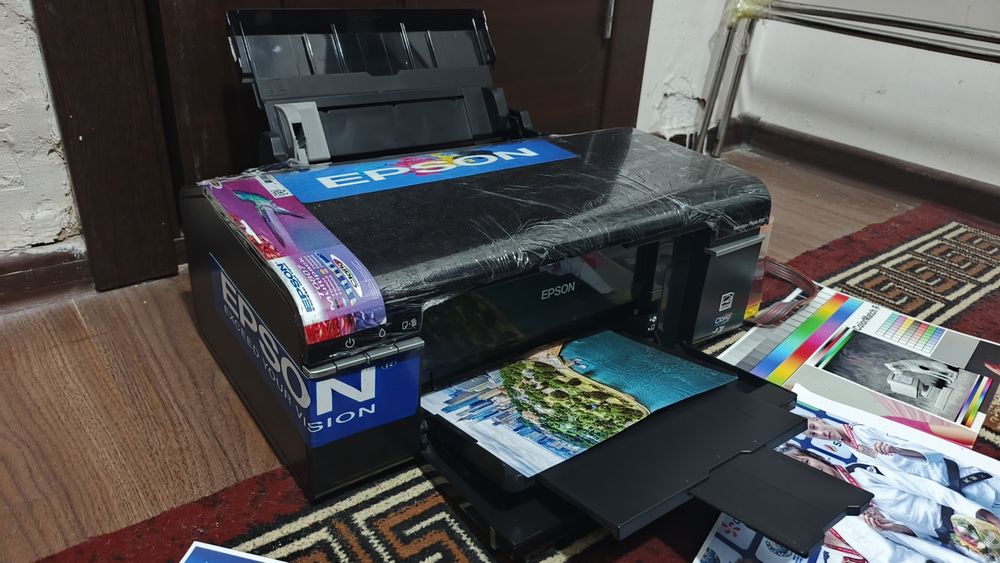 Epson P50 yangi 6 ta rangli Dyuzi 100% idialni ishga tayyor zaprafkali