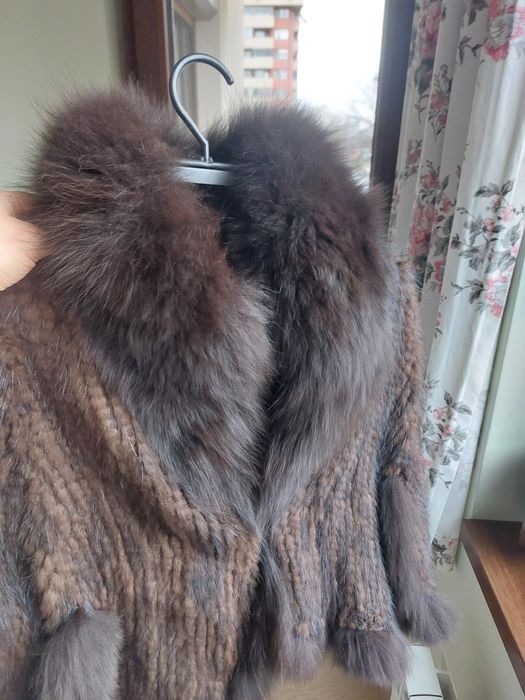 НОВО Актуално леко палто/ жилетка естествен косъм размер М/Л