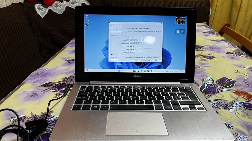 Asus touchscreen