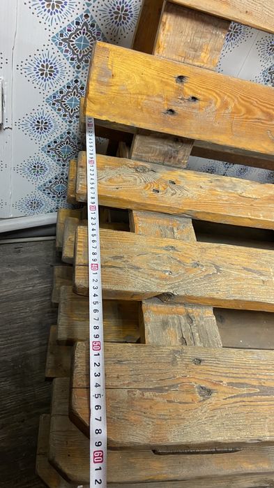 Скамеика , столь