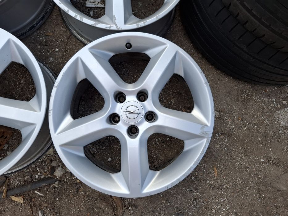 Продавам 4 броя Алуминиеви джанти 5x110 17 цола 7 J *ЕТ 39*ц.о 65,1 мм