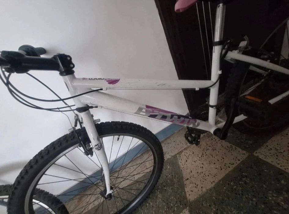 Bicicleta  damă sau fete
