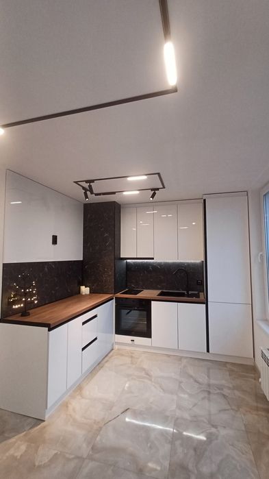 Продава се Тристаен апартамент в Плевен, Мара Денчева - 65 кв.м за 1970 €/кв.м - Снимка #8