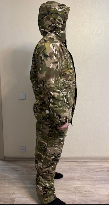 Бушлат тёплый и берцы зимние