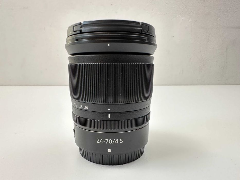 Nikon Nikkor 24-70mm F/4 S Full Frame обектив за Nikon Z фотоапарати