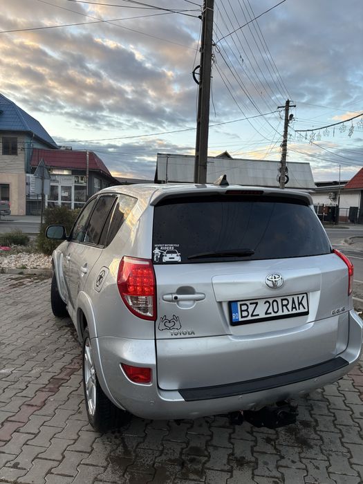 Toyota Rav 4 2.2 D 177 CP