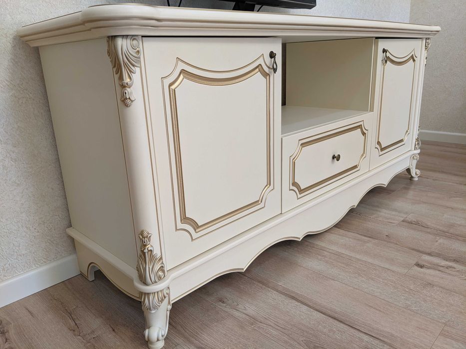 Гостиный набор "Мона Лиза" цвет крем . В хорошем состоянии.