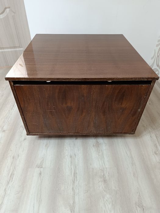 Советская полированная тумба