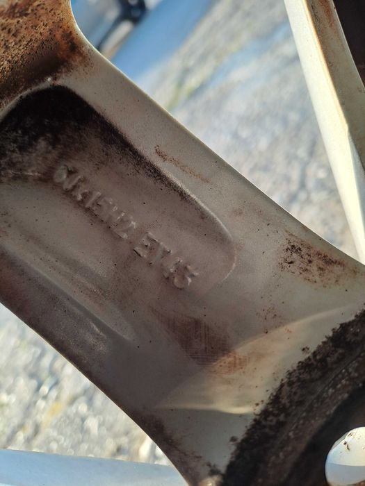 Гуми с джанти dot25