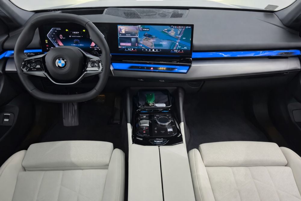 BMW 520i (G60) 5 series 2025 год
