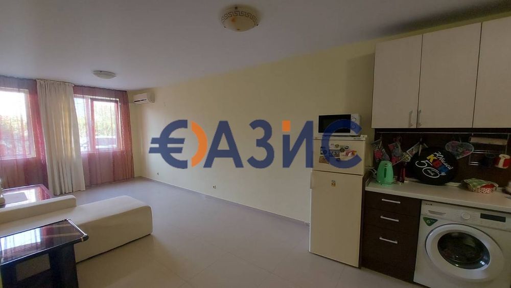 Продава се Двустаен апартамент в Поморие - 64 кв.м за 1157 €/кв.м - Снимка #5